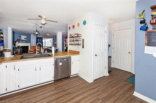 178 Chain Ferry RD, Mattaponi, VA 23110