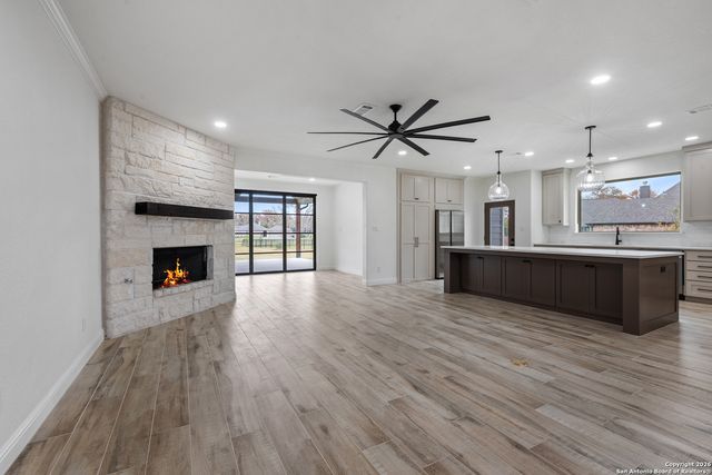 10024 lancaster, Iola, TX 77861