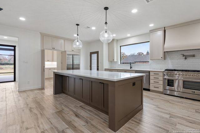 10024 lancaster, Iola, TX 77861