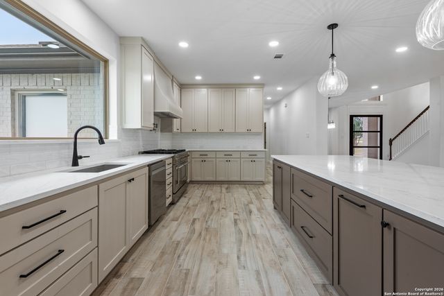 10024 lancaster, Iola, TX 77861