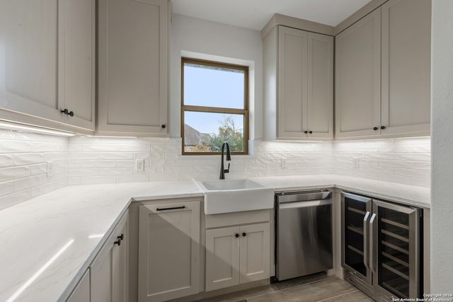 10024 lancaster, Iola, TX 77861