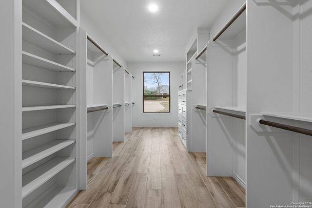 10024 lancaster, Iola, TX 77861