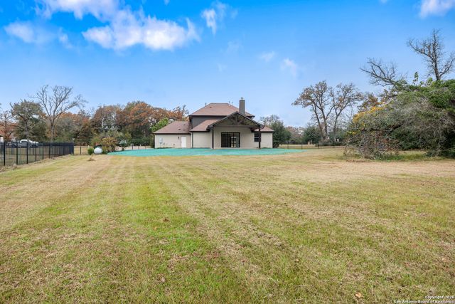 10024 lancaster, Iola, TX 77861