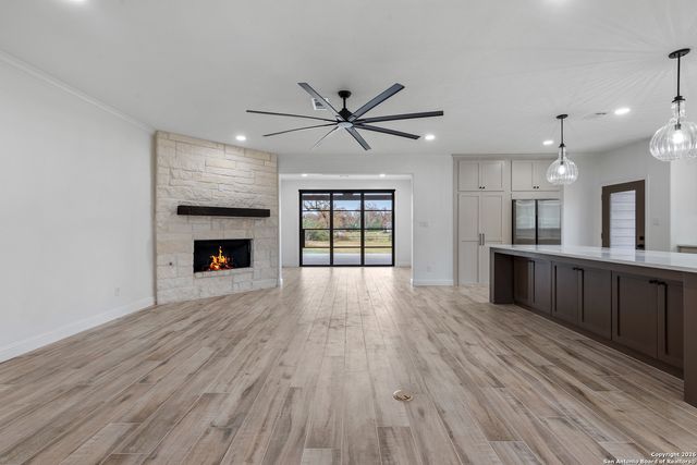 10024 lancaster, Iola, TX 77861