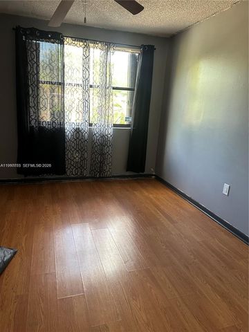 14261 SW 94th Cir Ln 105-20, Miami, FL 33186