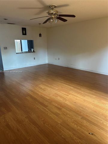 14261 SW 94th Cir Ln 105-20, Miami, FL 33186