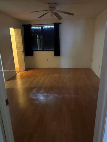 14261 SW 94th Cir Ln 105-20, Miami, FL 33186