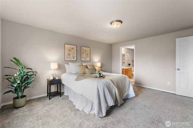 5465 Balustrade Boulevard SE, Lacey, WA 98513