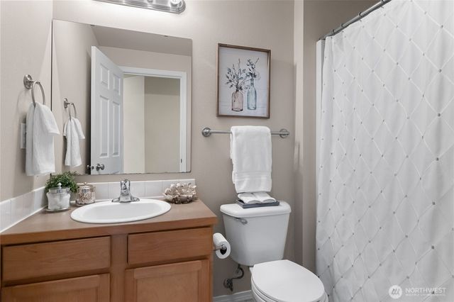 5465 Balustrade Boulevard SE, Lacey, WA 98513