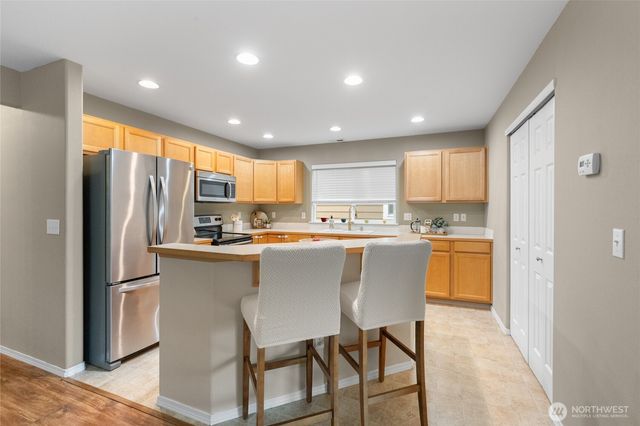 5465 Balustrade Boulevard SE, Lacey, WA 98513