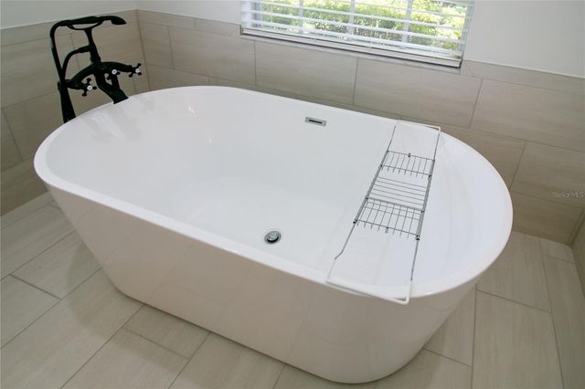 1966 WESTBOURNE DRIVE, Oviedo, FL 32765