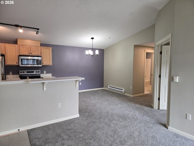 770 Nw 185TH Ave 304, Beaverton, OR 97006