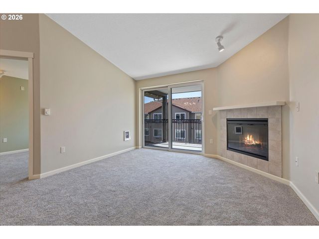 770 Nw 185TH Ave 304, Beaverton, OR 97006