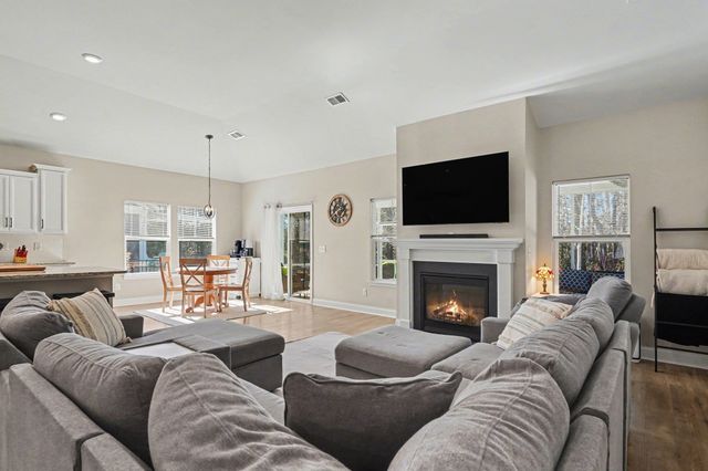 826 Kingfisher Dr., Myrtle Beach, SC 29577