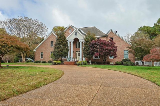 315 Wormley Creek DR, Yorktown, VA 23692
