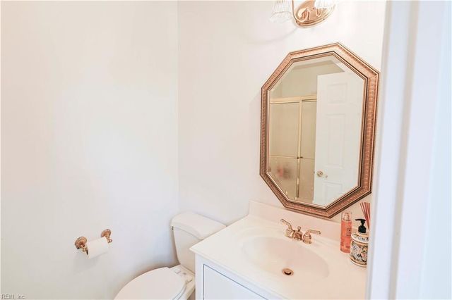 315 Wormley Creek DR, Yorktown, VA 23692