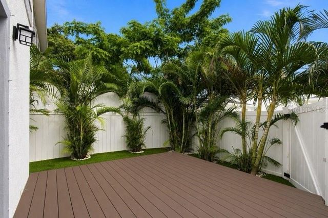 2704 W GRAY STREET A, Tampa, FL 33609