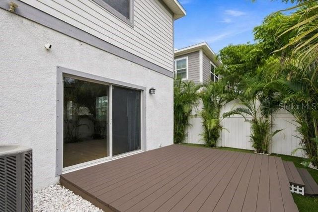 2704 W GRAY STREET A, Tampa, FL 33609