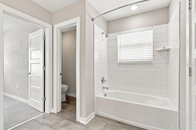 2704 W GRAY STREET A, Tampa, FL 33609