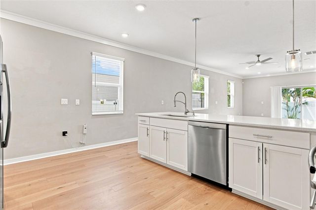 2704 W GRAY STREET A, Tampa, FL 33609