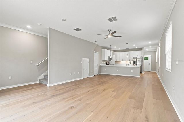 2704 W GRAY STREET A, Tampa, FL 33609
