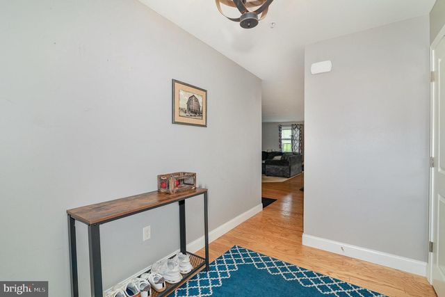 1736 HARALSON DR, Mechanicsburg, PA 17055
