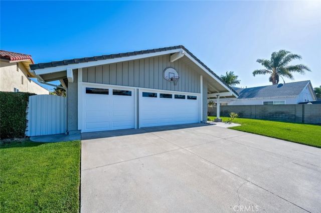 9532 Caithness, Huntington Beach, CA 92646