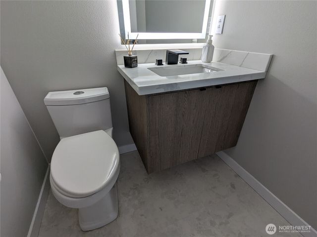 17604 Muirfield Court, Arlington, WA 98223