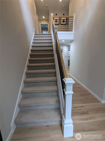 17604 Muirfield Court, Arlington, WA 98223