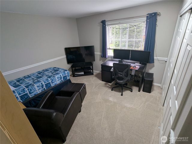 17604 Muirfield Court, Arlington, WA 98223