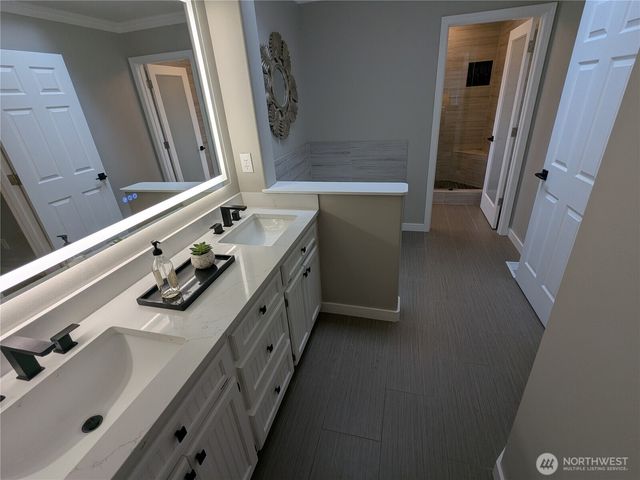 17604 Muirfield Court, Arlington, WA 98223