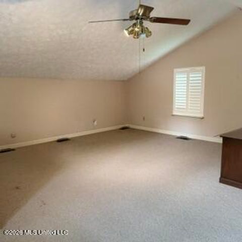 1670 Wilhurst Street, Jackson, MS 39211