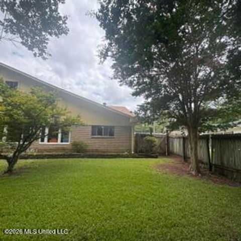 1670 Wilhurst Street, Jackson, MS 39211