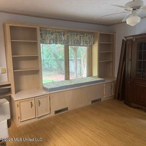 1670 Wilhurst Street, Jackson, MS 39211