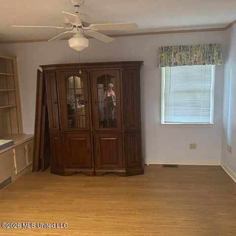 1670 Wilhurst Street, Jackson, MS 39211