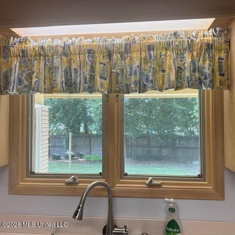 1670 Wilhurst Street, Jackson, MS 39211