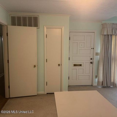 1670 Wilhurst Street, Jackson, MS 39211