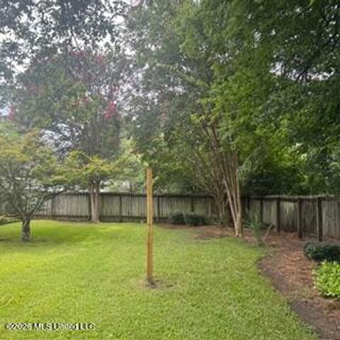1670 Wilhurst Street, Jackson, MS 39211