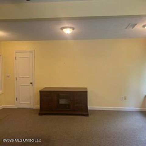 1670 Wilhurst Street, Jackson, MS 39211