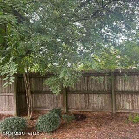1670 Wilhurst Street, Jackson, MS 39211