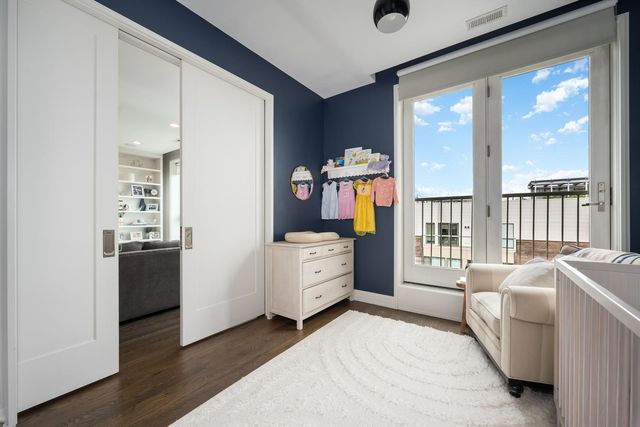 2755 N Lakewood Avenue 4S, Chicago, IL 60614