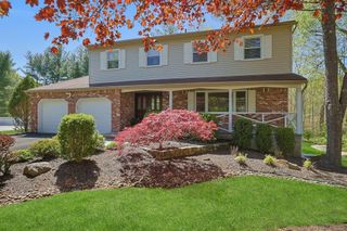 8 Tioga Court, New City, NY 10956
