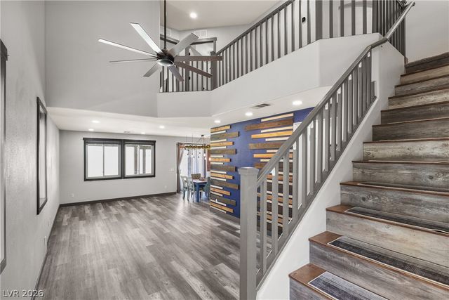 7066 Shimmering Avenue, Henderson, NV 89011