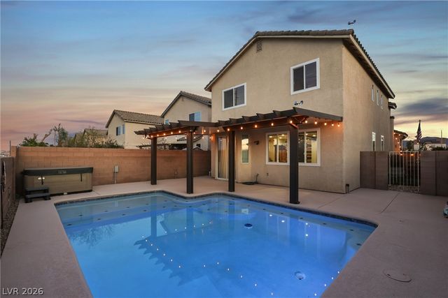 7066 Shimmering Avenue, Henderson, NV 89011