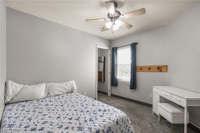 7066 Shimmering Avenue, Henderson, NV 89011