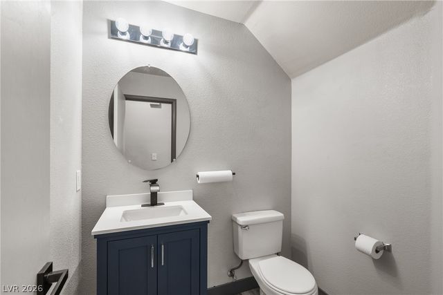 7066 Shimmering Avenue, Henderson, NV 89011