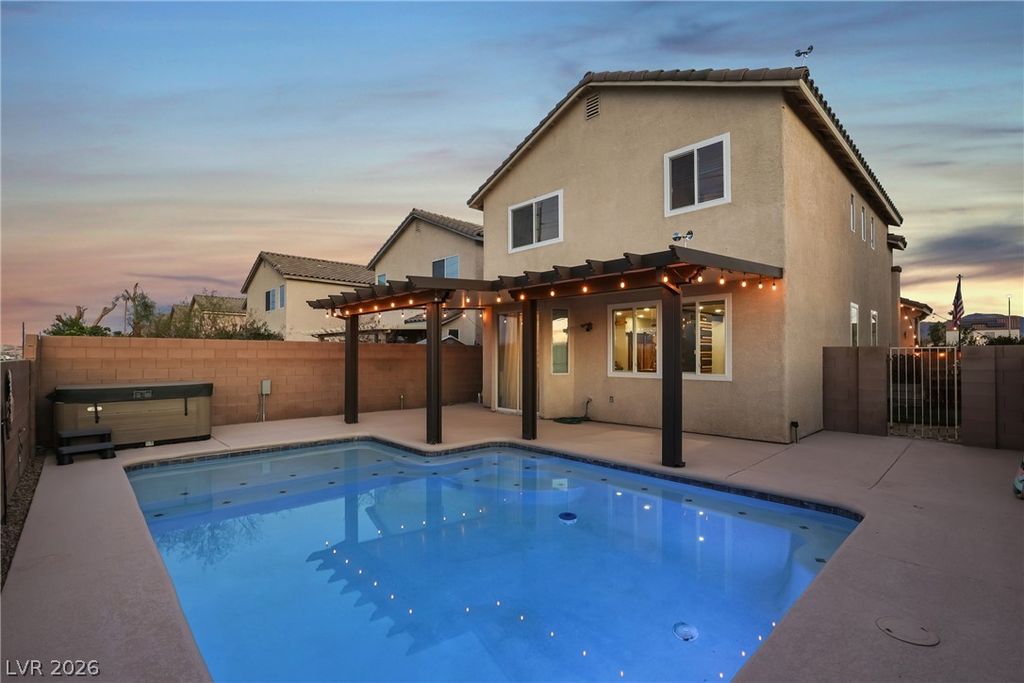 7066 Shimmering Avenue, Henderson, NV 89011 — photo 3