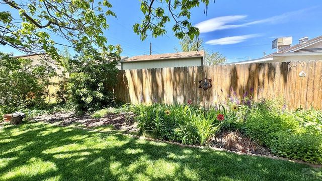 1809 Garwood Dr, Pueblo, CO 81005
