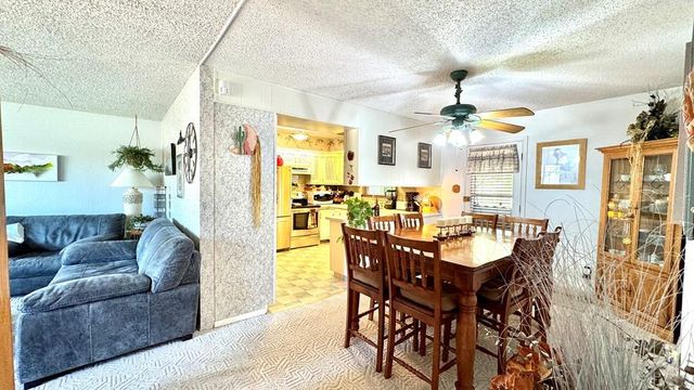 1809 Garwood Dr, Pueblo, CO 81005