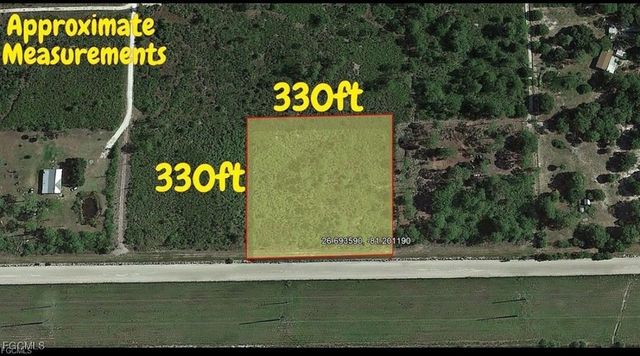 555 Yeehaw AVE, Clewiston, FL 33440